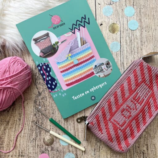 Haakboek nr.10 - Tassen en opbergers